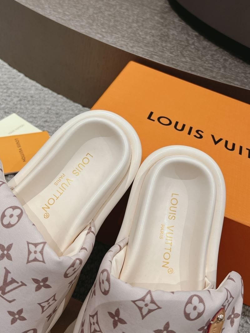 Louis Vuitton Slippers